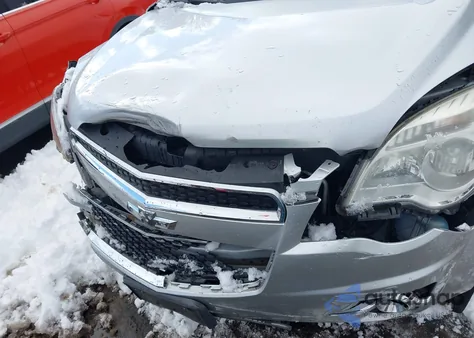 2015 Chevrolet Equinox 2Lt z USA, uszkodzony, nr VIN 2GNFLGE38F6182132